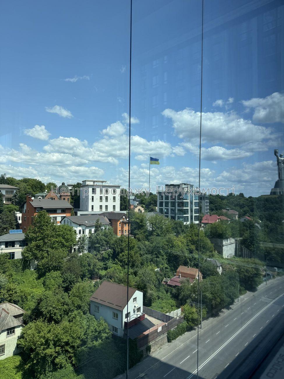Фото Продам 3-к квартиру26