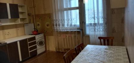 Продам 3-комнатную квартиру