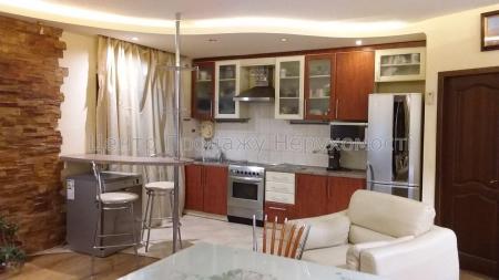 Продам 3-кімнатну квартиру