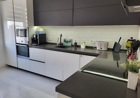 Продам 2-кімнатну квартиру, ЖК Лісовий Квартал