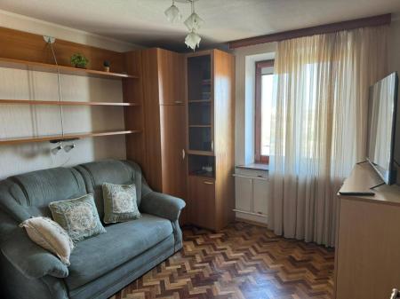 Продам 3-кімнатну квартиру