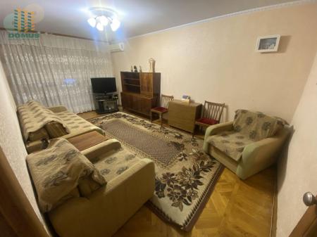 Продам 3-кімнатну квартиру