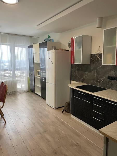 Продам 3-кімнатну квартиру