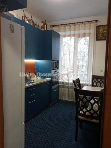 Продам 2-кімнатну квартиру