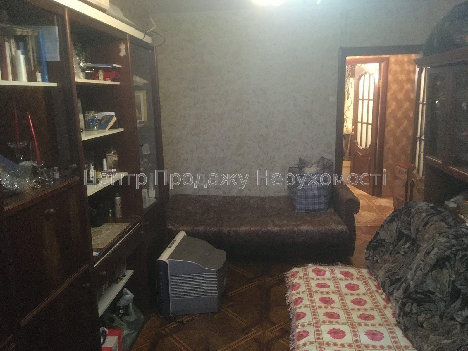 Фото Краща пропозиція! 3 кімнтатна квартира біля метро Перемоги!13