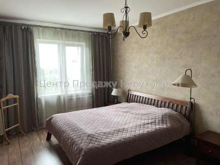 Продам 3-кімнатну квартиру