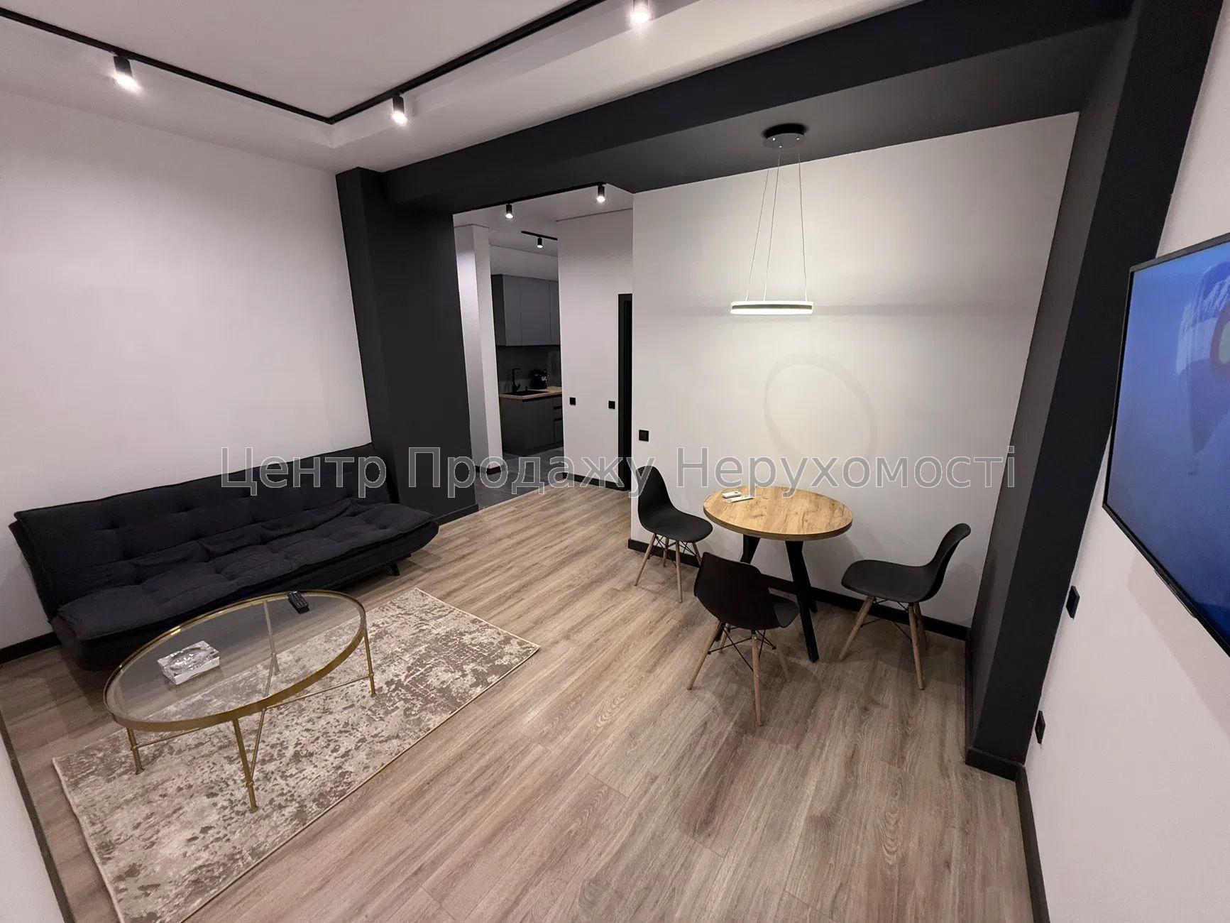 Фото Продаж квартири, Центр, метро Держпром, Наукова, G822