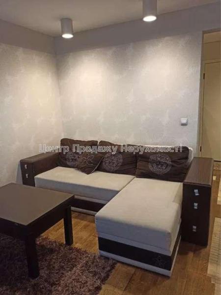 Продам 2-кімнатну квартиру