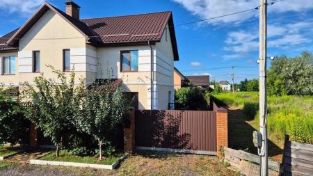 Продам 2-поверховий дуплекс