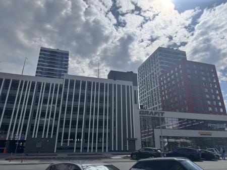 Продам 3-комнатную квартиру в новостройке, ЖК Варшавский 3