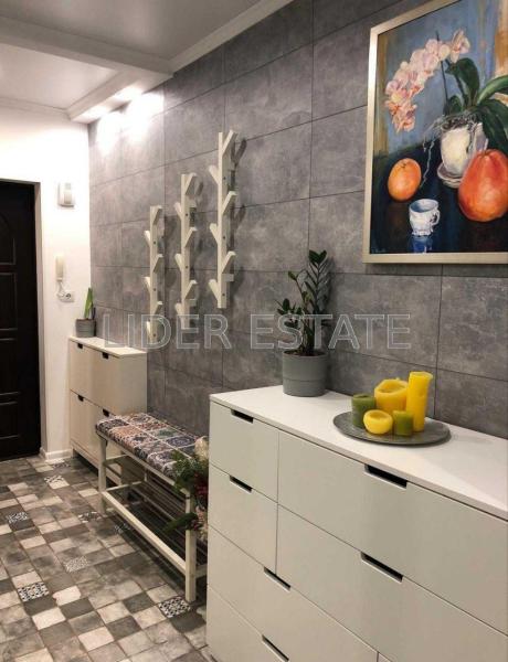 Продам 3-кімнатну квартиру