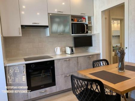 Продам 1-кімнатну квартиру в новобудові